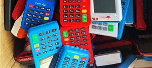 pos机充电没反应,开不了机，怎么强制开机